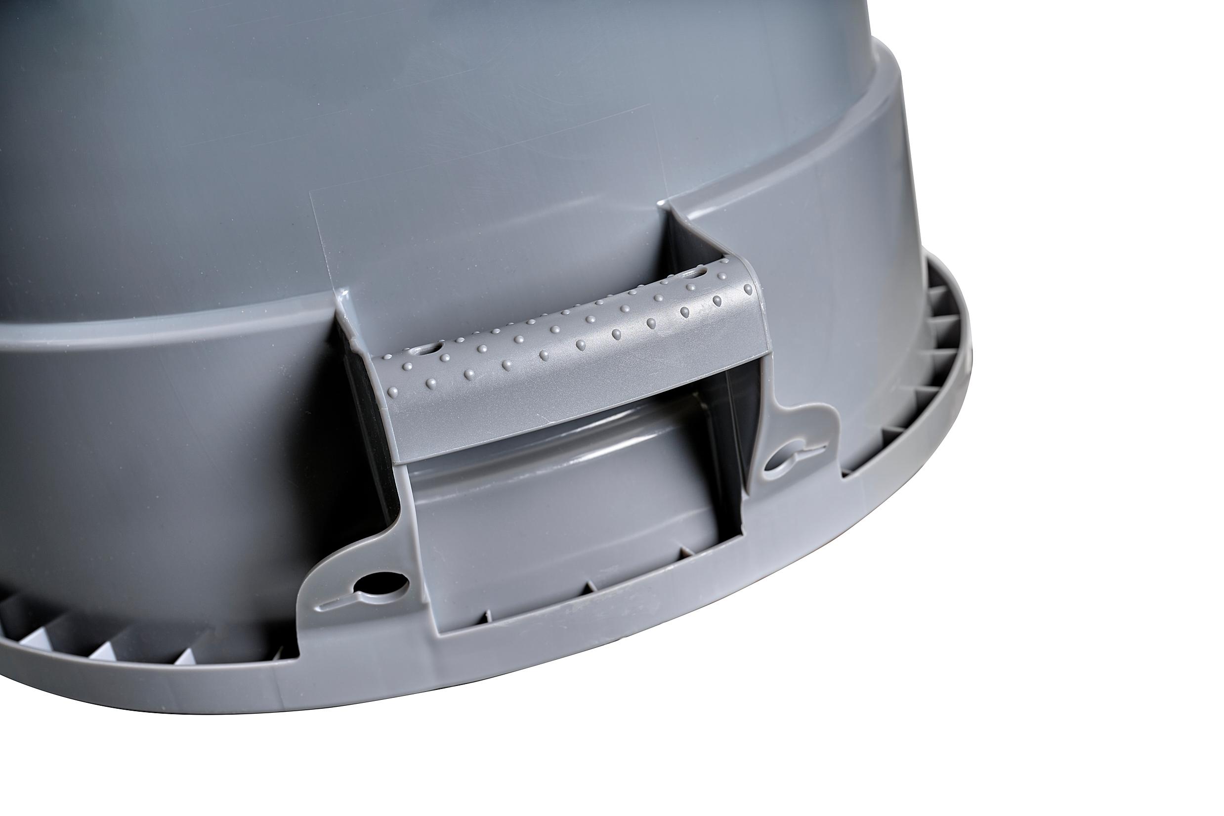 WM-PRH3232-RD - Titan 32 Gal Garbage Container - Red